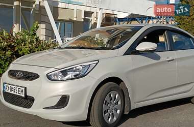 Седан Hyundai Accent 2015 в Харькове
