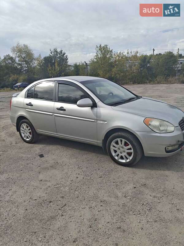 Hyundai Accent 2007