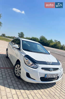 Седан Hyundai Accent 2018 в Житомирі
