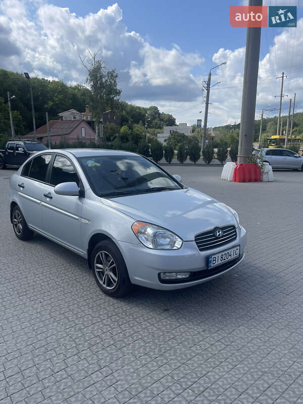 Седан Hyundai Accent 2008 в Полтаве
