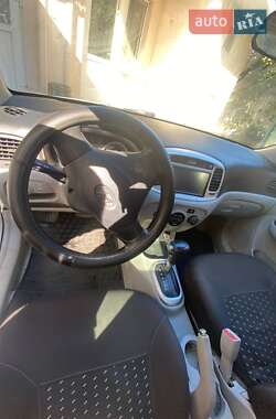 Седан Hyundai Accent 2008 в 