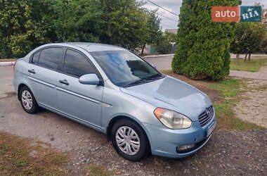 Седан Hyundai Accent 2007 в Хороле