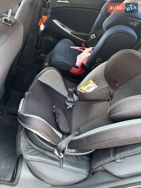 Седан Hyundai Accent 2011 в Бердичеве
