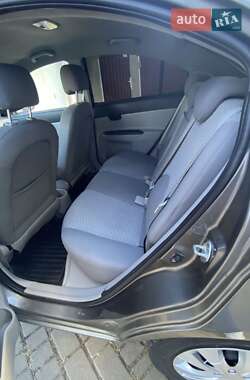 Седан Hyundai Accent 2010 в 