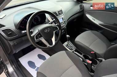 Седан Hyundai Accent 2013 в 