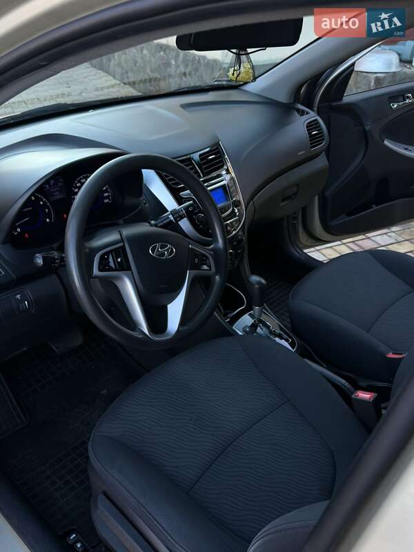Седан Hyundai Accent 2013 в Одесі фото 5 Седан Hyundai Accent 2013 в Одесі
