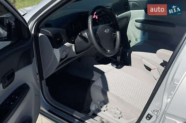 Седан Hyundai Accent 2008 в 