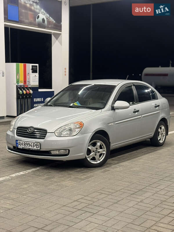 Седан Hyundai Accent 2008 в Дніпрі