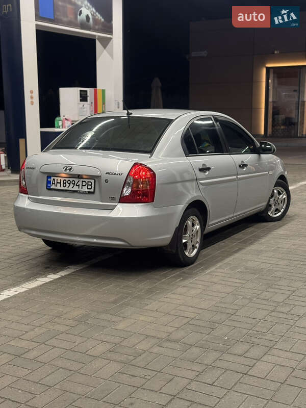 Седан Hyundai Accent 2008 в Дніпрі