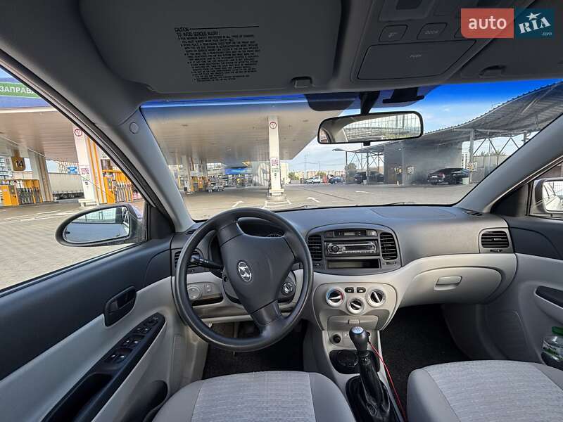 Седан Hyundai Accent 2007 в Киеве