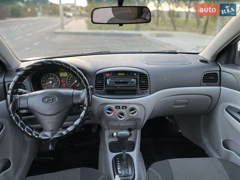 Седан Hyundai Accent 2008 в Миколаєві
