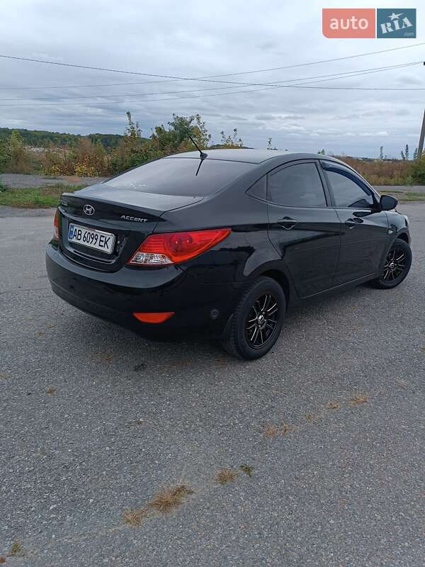 Седан Hyundai Accent 2013 в Виннице фото 6 Седан Hyundai Accent 2013 в Виннице