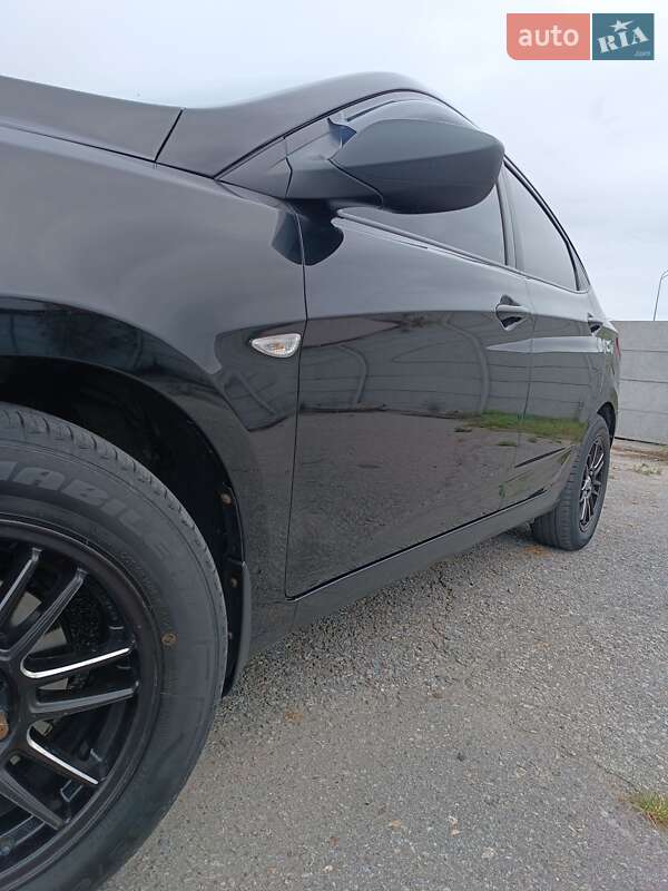 Седан Hyundai Accent 2013 в Виннице фото 17 Седан Hyundai Accent 2013 в Виннице