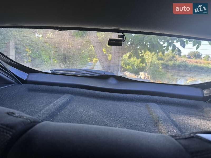 Хэтчбек Hyundai Accent 2013 в Днепре фото 7 Хэтчбек Hyundai Accent 2013 в Днепре