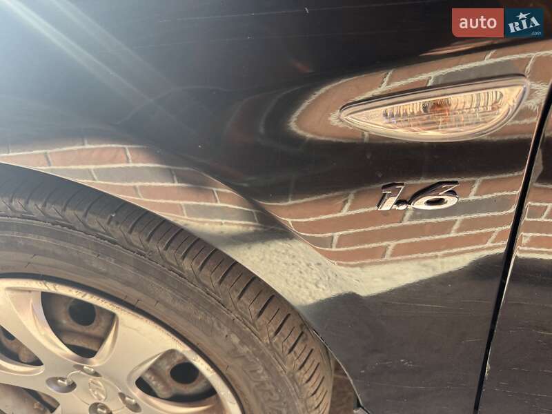 Хэтчбек Hyundai Accent 2013 в Днепре фото 13 Хэтчбек Hyundai Accent 2013 в Днепре