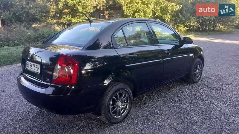 Седан Hyundai Accent 2008 в Миргороде
