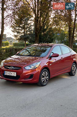 Седан Hyundai Accent 2011 в Мукачевому