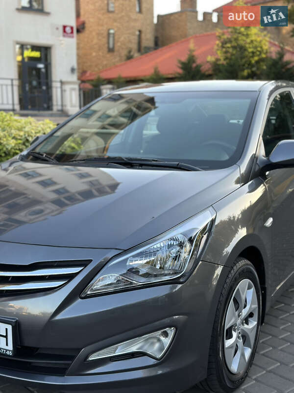 Седан Hyundai Accent 2016 в Одессе