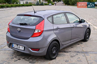 Хэтчбек Hyundai Accent 2017 в 