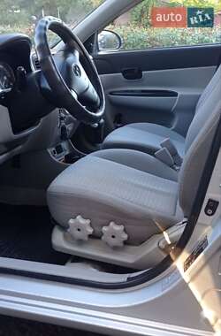 Седан Hyundai Accent 2009 в 