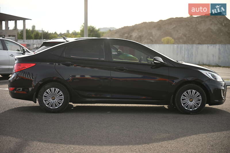 Седан Hyundai Accent 2019 в Луцьку фото 16 Седан Hyundai Accent 2019 в Луцьку