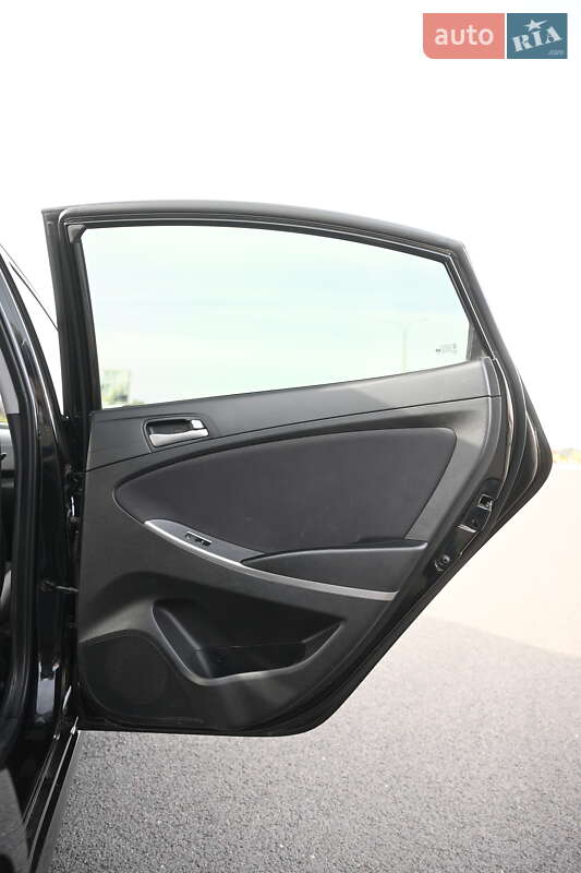 Седан Hyundai Accent 2019 в Луцьку фото 25 Седан Hyundai Accent 2019 в Луцьку