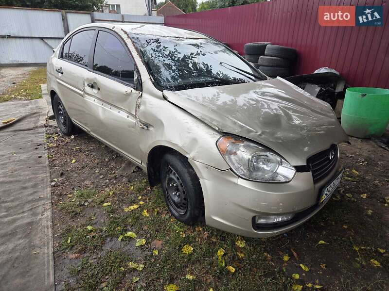 Hyundai Accent 2008