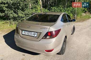 Седан Hyundai Accent 2012 в 