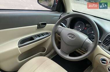 Седан Hyundai Accent 2010 в 