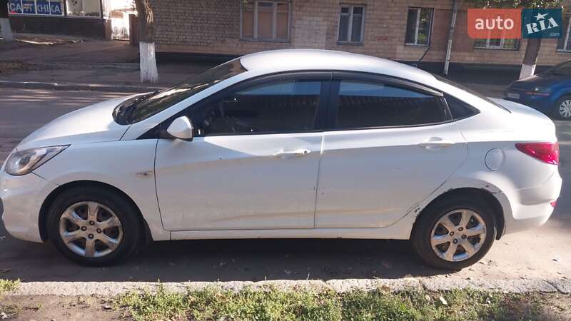 Седан Hyundai Accent 2012 в Харькове