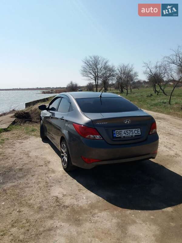 Седан Hyundai Accent 2016 в Николаеве