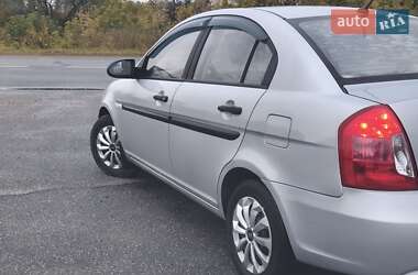 Седан Hyundai Accent 2009 в 