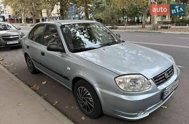 Лифтбек Hyundai Accent 2005 в 