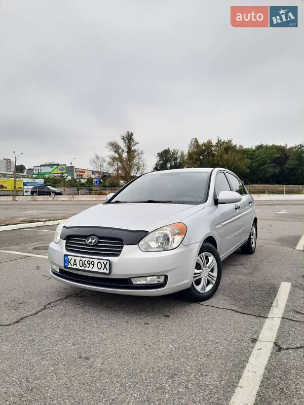 Hyundai Accent 2008