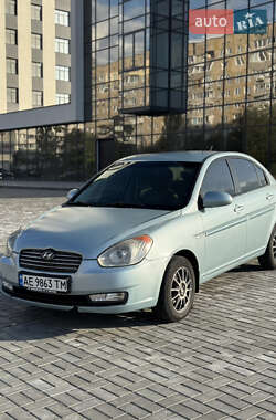 Hyundai Accent 2008