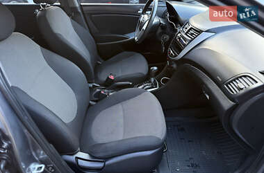 Седан Hyundai Accent 2011 в 