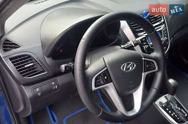 Седан Hyundai Accent 2012 в 