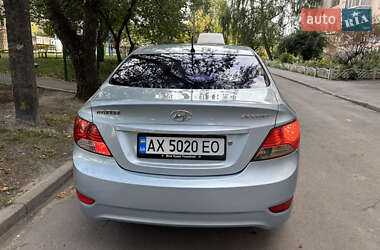 Седан Hyundai Accent 2011 в 
