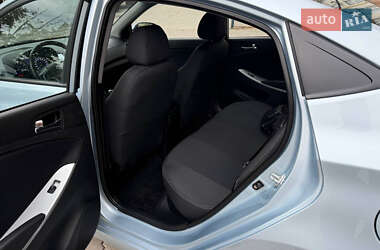 Седан Hyundai Accent 2011 в 