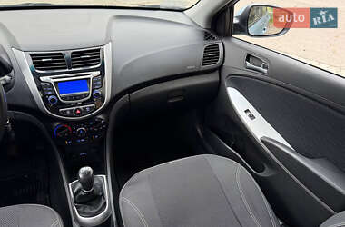 Седан Hyundai Accent 2011 в 