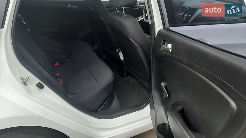 Седан Hyundai Accent 2018 в Києві фото 9 Седан Hyundai Accent 2018 в Києві