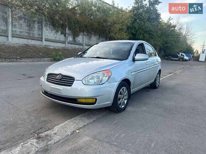 Hyundai Accent 2008