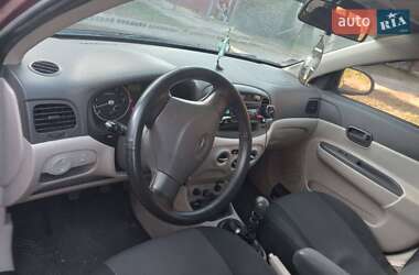 Седан Hyundai Accent 2008 в Полтаве