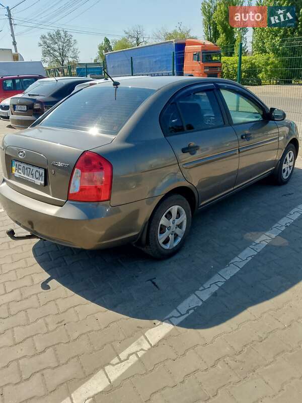 Седан Hyundai Accent 2008 в Павлограде фото 4 Седан Hyundai Accent 2008 в Павлограде