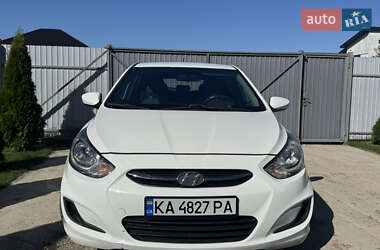 Хэтчбек Hyundai Accent 2016 в Киеве