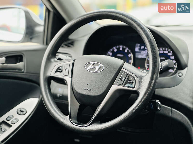 Седан Hyundai Accent 2016 в Харькове