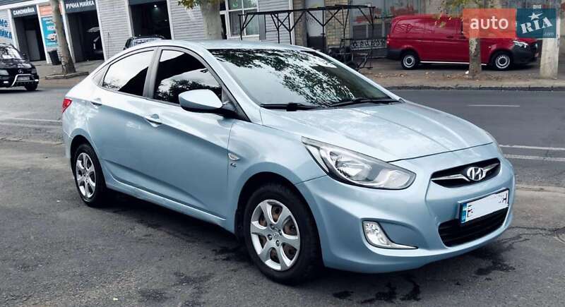 Седан Hyundai Accent 2012 в Одессе фото 5 Седан Hyundai Accent 2012 в Одессе