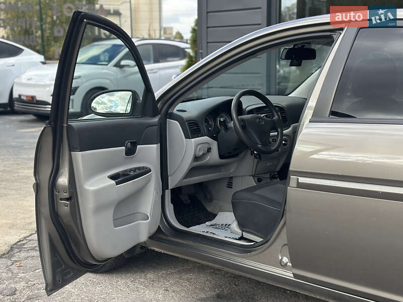 Седан Hyundai Accent 2008 в Шептицькому
