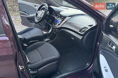 Седан Hyundai Accent 2012 в 