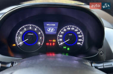 Седан Hyundai Accent 2012 в 
